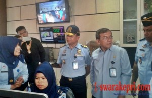 Sompie Mengecek Pelayanan Pengunjung Rutan Barelang