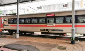 KA Lokal Pangrango Jadi Primadona (Sumber: VRITIMES.com)