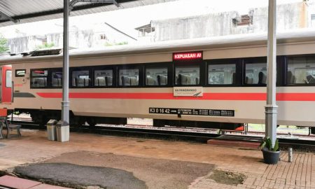KA Lokal Pangrango Jadi Primadona (Sumber: VRITIMES.com)