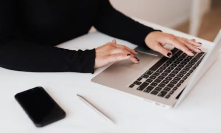 Pekerjaan Virtual Assistant (VA)