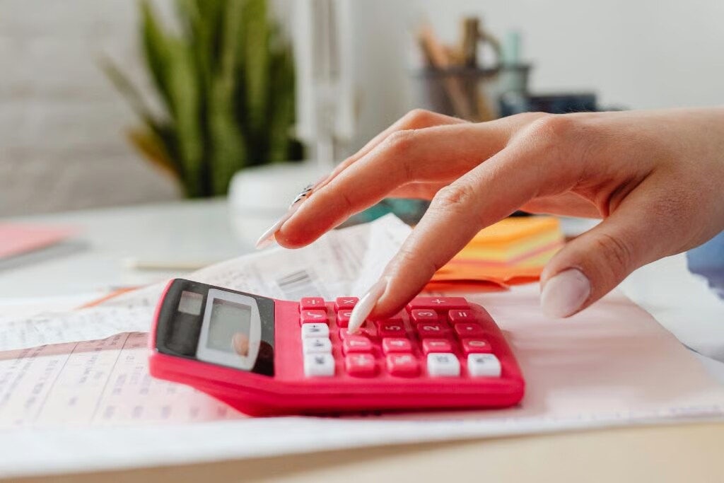 Faktor yang Memengaruhi Kondisi Keuangan Bulanan (Sumber: VRITIMES.com)