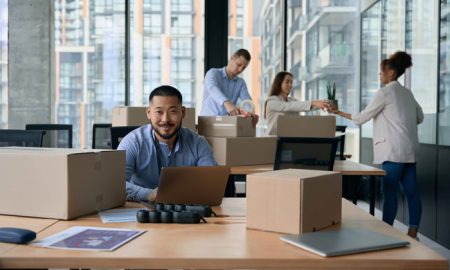 Ilustrasi Pengiriman Paket. Sumber : VRITIMES.com