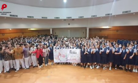 2025 Content Trends and How to Adapt to Them Workshop with Priska Sahanaya and Beauty Class Fanbo At SMA Tarakanita 1 (Sumber: VRITIMES.com)