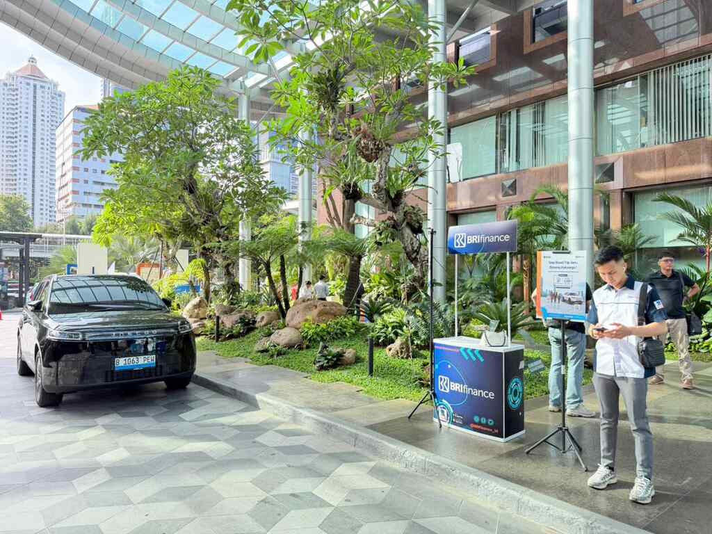 Penawaran Khusus Bagi Nasabah dan Karyawan BRI Group, Cek KKB dari BRI Finance (Sumber: VRITIMES.com)