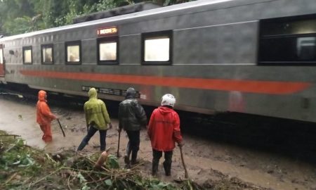 KAI Daop 2 Bandung Pastikan Jalur Purwakarta–Ciganea Kembali Normal, KA Papandayan Jadi Kereta Pertama Melintas (Sumber: VRITIMES.com)