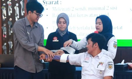 Tingkatkan Keselamatan Perjalanan Selama Angkutan Nataru 20252026, KAI Daop 7 Madiun Siagakan Pos Kesehatan 24 Jam di Berbagai Stasiun (Sumber: VRITIMES.com)