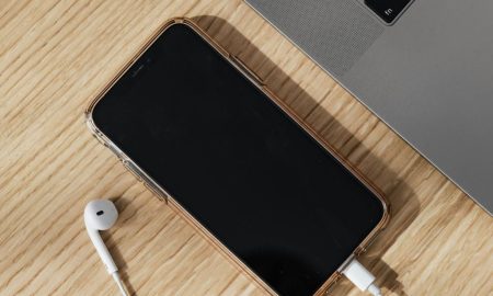 Tips Memelihara Smartphone agar Awet dan Nyaman Digunakan (Sumber: VRITIMES.com)