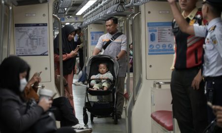 Tarif Maksimal 10.000, Siap Layani Pengguna LRT Jabodebek Saat Long Weekend Imlek. (Sumber: VRITIMES.com)