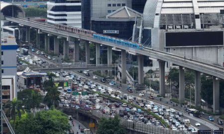 Transportasi Publik Bukan Lagi Alternatif, Kepastian Rute dan Tarif Jadikan LRT Jabodebek Pilihan Utama. (Sumber: VRITIMES.com)