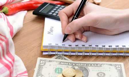 Cara Bijak Mengatur Anggaran Belanja Lebaran dari KVB Indonesia. (Sumber : VRITIMES.com)