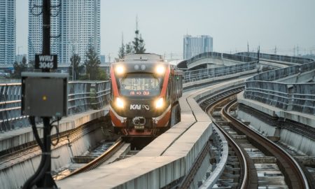 Mobilitas Ramadan Meningkat, LRT Jabodebek Perbolehkan Penumpang Berbuka Puasa Saat Perjalanan (Sumber: VRITIMES.com)