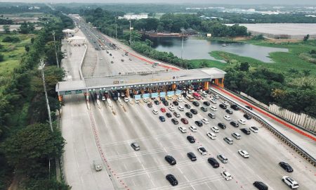 Tembus 523 Ribu Kendaraan Melintas di Gerbang Tol Cikampek Utama. Sumber : Vritimes.com