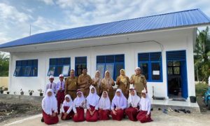 Respon Cepat PTPN Group Bangun Kembali Gedung Sekolah di Rokan Hulu Pasca Terbakar. sumber : vritimes.com