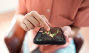 Tren Social Trading yang Semakin Populer di Kalangan Trader Pemula. (Sumber : VRITIMES.com)