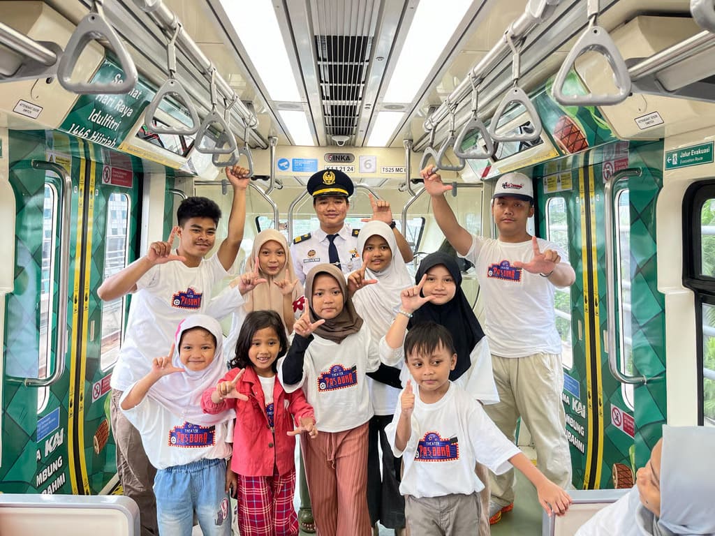 Edutrain LRT Jabodebek, Cara KAI Kenalkan Transportasi Publik kepada Anak Sejak Dini. sumber : vritimes