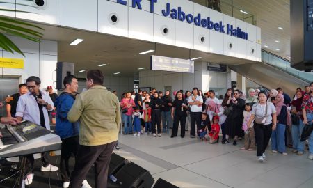 LRT Jabodebek Music On Track, Hadirkan Pengalaman Perjalanan yang Lebih Seru di Stasiun Halim. (Sumber : VRITIMES.com)