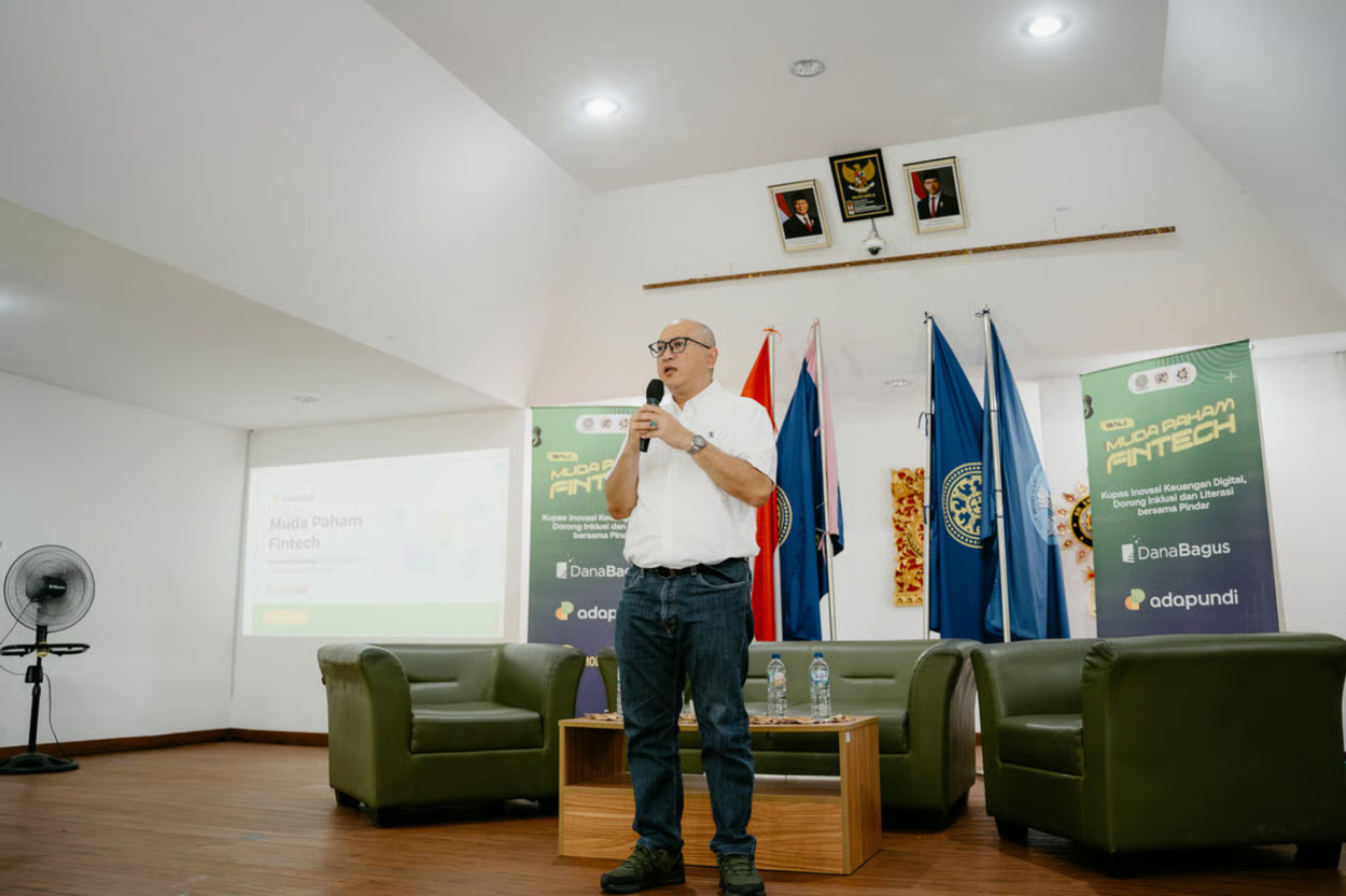 Masih Maraknya Pinjol Ilegal, Adapundi Berikan Literasi dan Inklusi Keuangan pada Mahasiswa dan UMKM di Bali. SUMBER : VRITIMES.COM