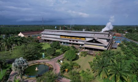 Melalui PalmCo, Holding Perkebunan Nusantara Perluas Akses Digital bagi Sekolah di Pelosok. sumber : vritimes.com