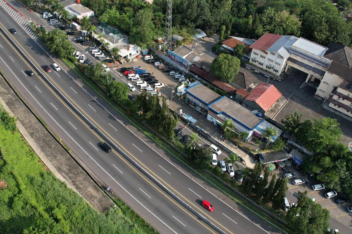Dukung Kenyamanan Perjalanan di Trans Jawa, JTT Optimalkan Layanan Rest Area di Sejumlah Ruas Strategis. sumber : vritimes