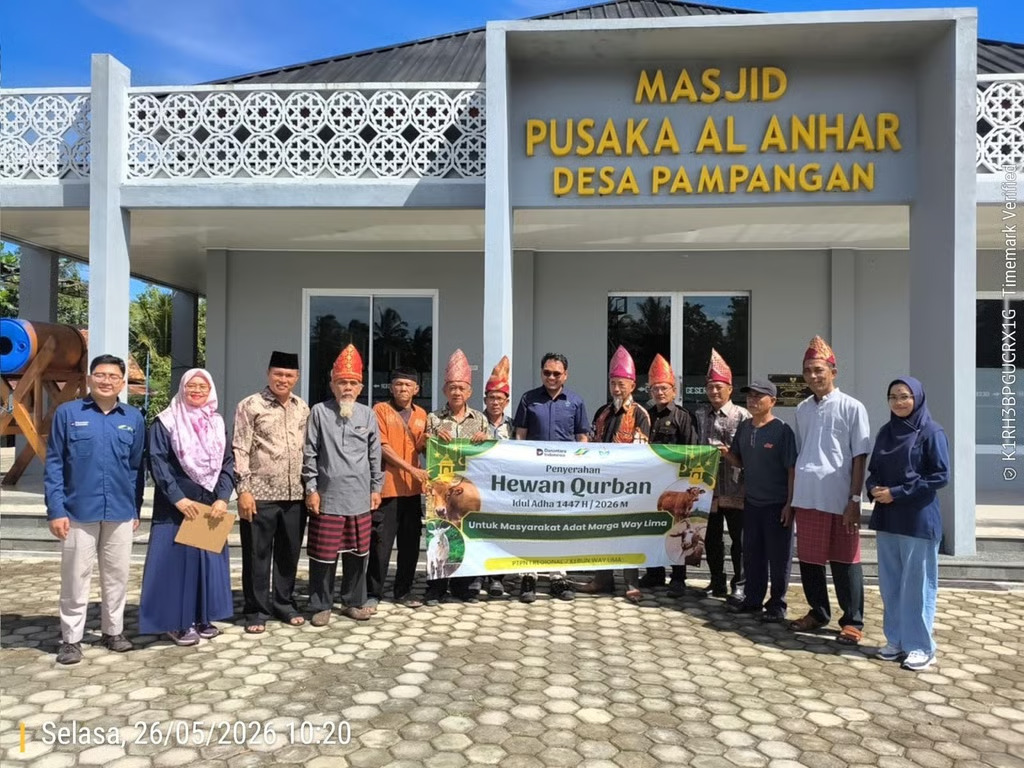 Holding Perkebunan Nusantara Perkuat Kepedulian Sosial, PTPN I Sembelih 304 Hewan Kurban. sumber : vritimes.com