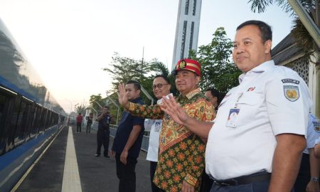 KA Cikuray Hadir dengan Rangkaian Baru, Relasi Garut - Pasar Senen Berangkat Perdana Hari Ini Dengan Okupansi Lebih Dari 100 Persen. (Sumber : VRITIMES.com)