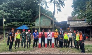 KAI Daop 1 Jakarta Tutup Perlintasan Sebidang Liar di Tangerang, Perkuat Upaya Peningkatan Keselamatan Perjalanan Kereta Api. (Sumber : VRITIMES.com)