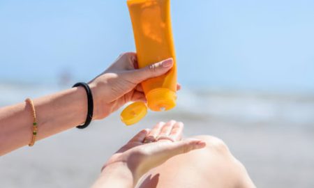 Mengapa Sunscreen Bayi Perlu Perlindungan UVA dan UVB. sumber : vritimes.com