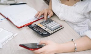 Menghitung Deposito Online untuk Tujuan Keuangan Jangka Panjang. SUMBER : VRITIMES.COM