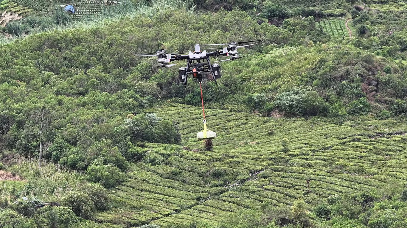 Drone Kargo untuk Lokasi Sulit Dijangkau Cara Baru Mengirim Barang ke Tempat yang Tak Terhubung Jalan. SUMBER : VRITIMES.COM