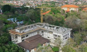 Membangun Masa Depan Riset dan Teknologi, Pembangunan Gedung L-SSIT Universitas Udayana Capai Progres 47,11%. sumber : vritimes,com
