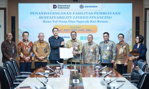 Perkuat Infrastruktur Hijau, PT Jasamarga Bali Tol dan BSI Tandatangani Kerjasama Pembiayaan Sustainability Linked Financing Senilai Rp1,56 Triliun. sumber: vritimes.com