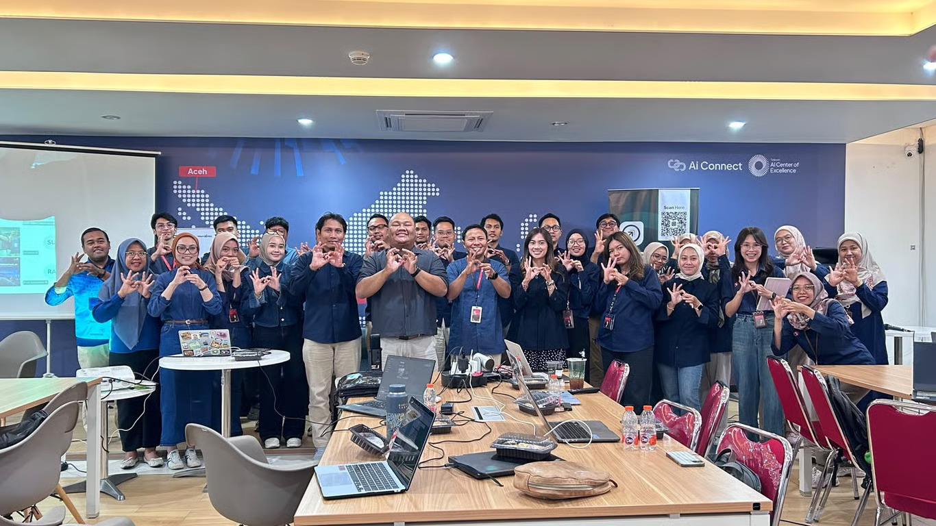 Telkom AI Center Malang dan Witel Jatim Barat Malang Gelar Workshop AI Productivity untuk Tingkatkan Produktivitas Pegawai. sumber : vritimes.com