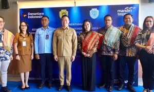 Bank Mandiri Taspen Dorong Digitalisasi Retribusi dan Transaksi Pedagang Pasar Kota Kupang. sumber : vritimes.com