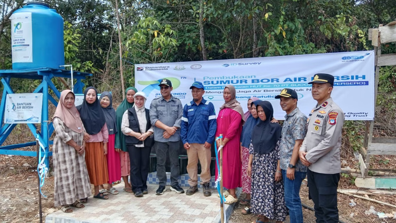 Memaknai 70 Tahun Pengabdian, SUCOFINDO Bangun Sumur Bor Air Bersih di Kalimantan Selatan. SUMBER : VRITIMES.COM
